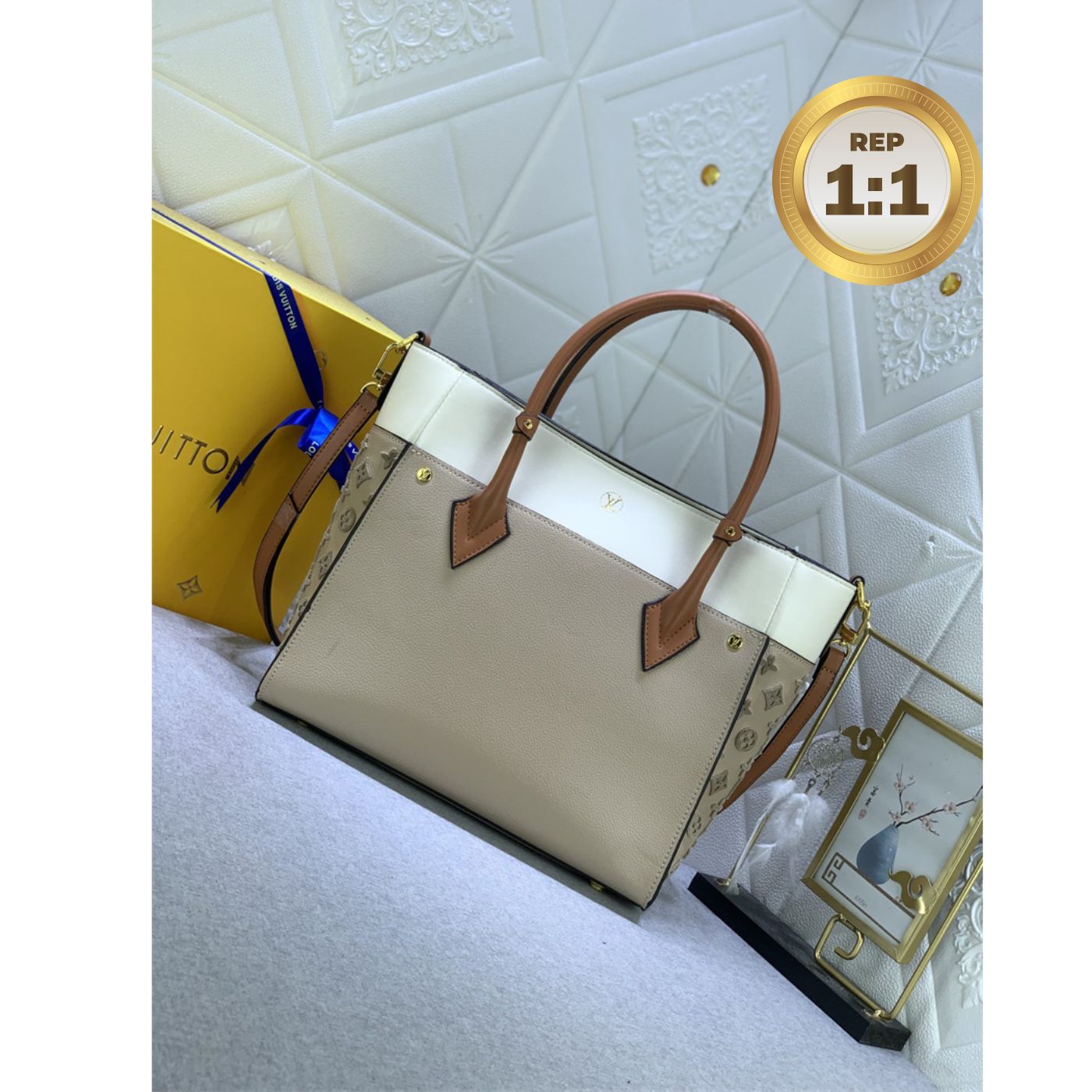[REP 1:1] Louis Vuitton On My Side MM Tote Bag Grey For Women 12in/31cm